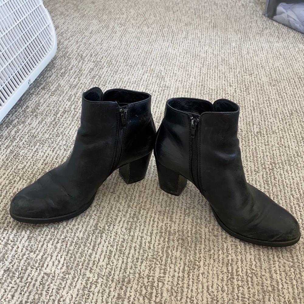 Bjorn Black Booties
